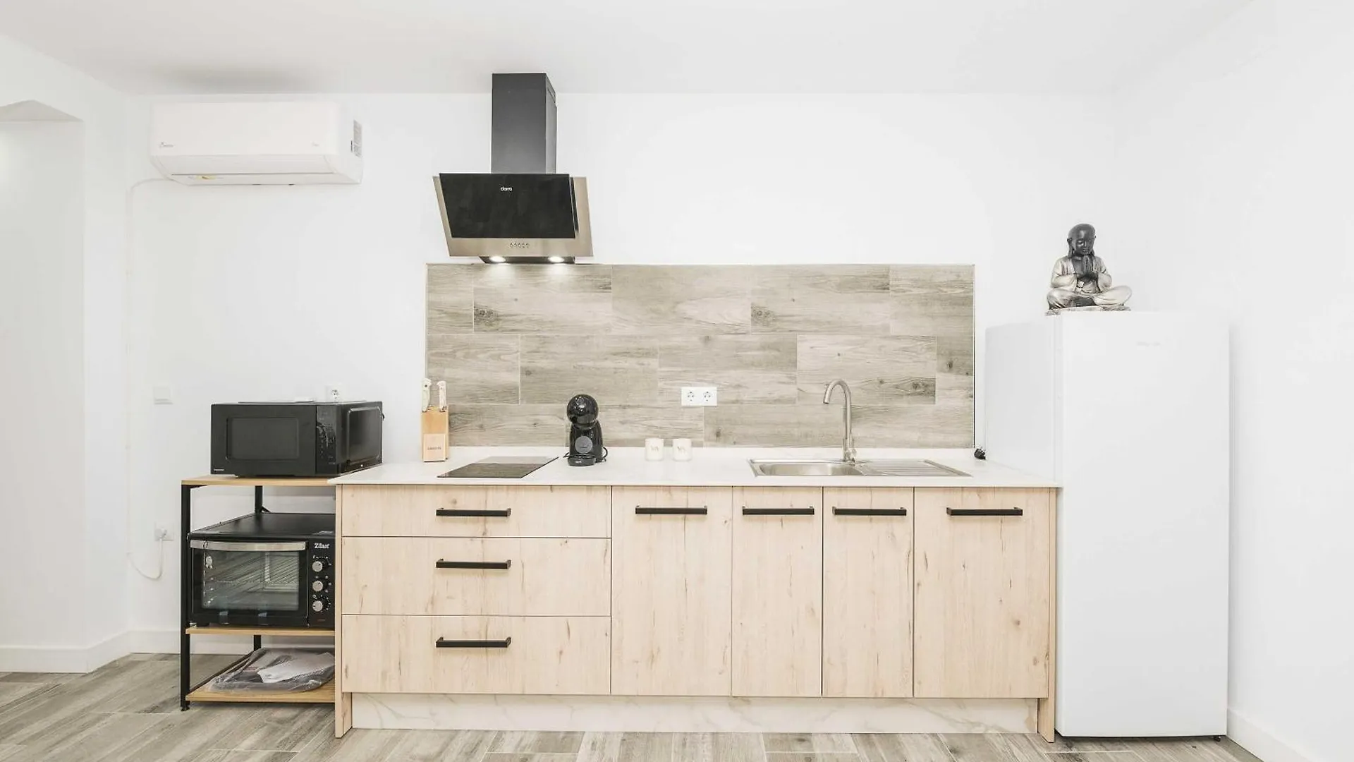 Apartamento Tom-Isi Rota Apartment